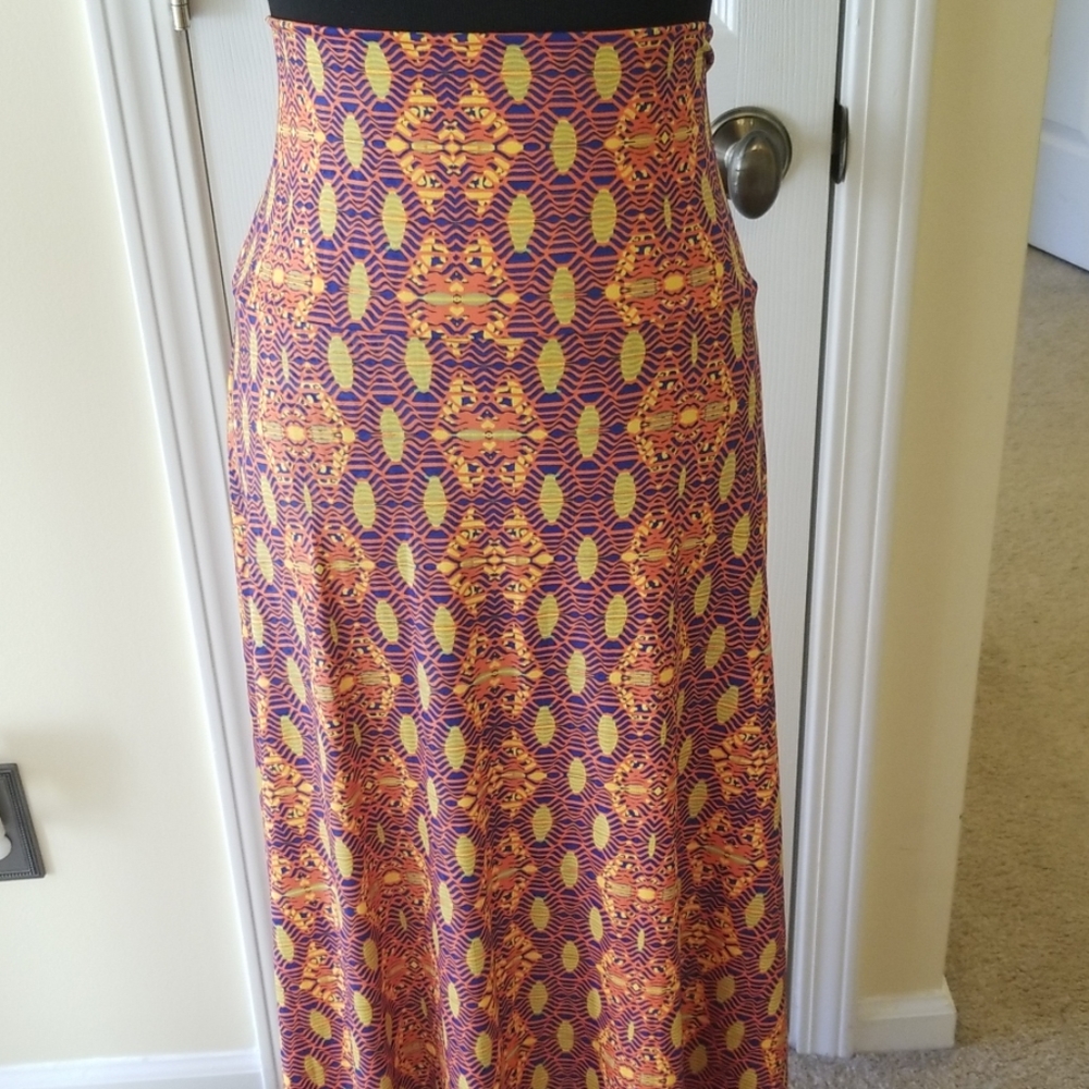 LuLaRoe XL Maxi Skirt nwt